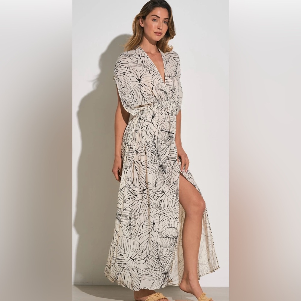 New! ELAN Maxi Dress size S